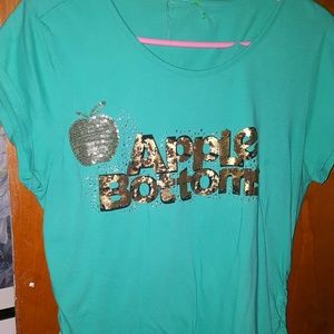 Apple Bottoms top